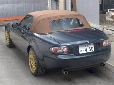 MAZDA ROADSTER