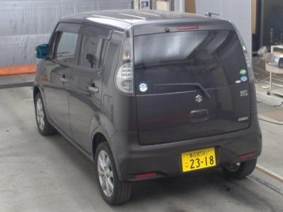 SUZUKI MRWAGON
