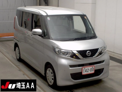 NISSAN ROOX