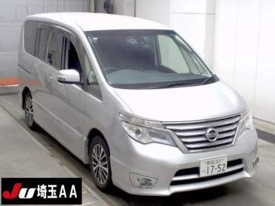 NISSAN SERENA