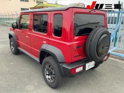 SUZUKI JIMNY NOMADE