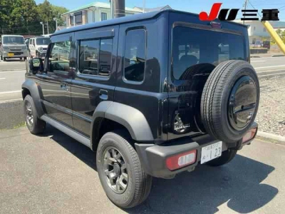 SUZUKI JIMNY NOMADE