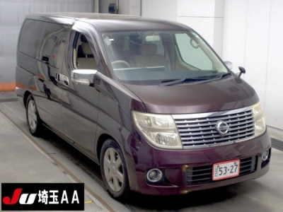NISSAN ELGRAND
