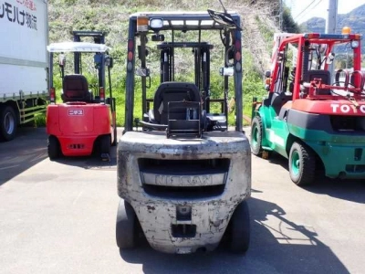 NISSAN  FORKLIFT 