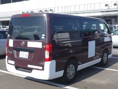 NISSAN NV350 CARAVAN