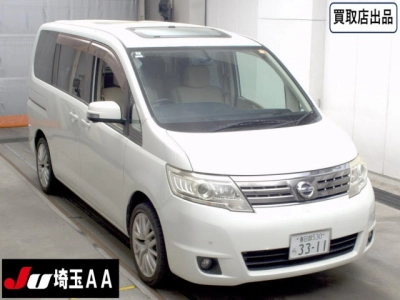 NISSAN SERENA