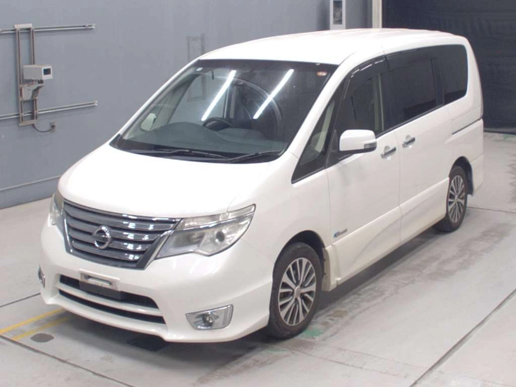 Nissan SERENA 2014