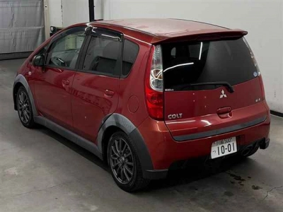 MITSUBISHI COLT