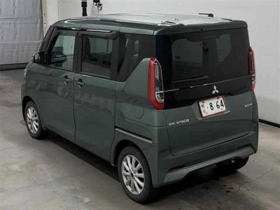 MITSUBISHI EK SPACE