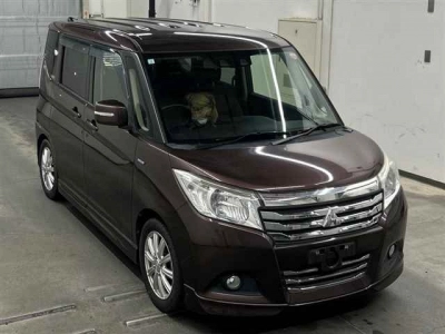 MITSUBISHI DELICA D:2