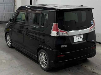 MITSUBISHI DELICA D:2