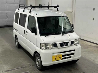 NISSAN CLIPPER