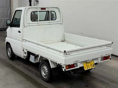 NISSAN CLIPPER TRUCK