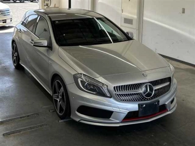 MERCEDES BENZ A CLASS