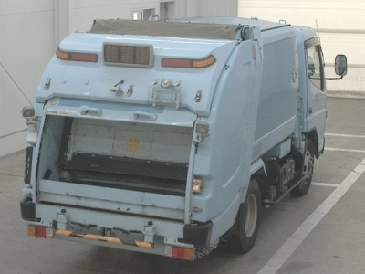 MITSUBISHI CANTER