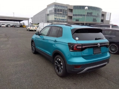VOLKSWAGEN T-CROSS