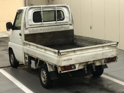 MITSUBISHI MINICAB