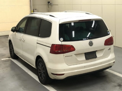 VOLKSWAGEN SHARAN