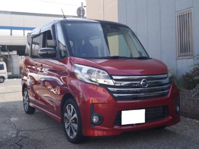 NISSAN DAYZ ROOX
