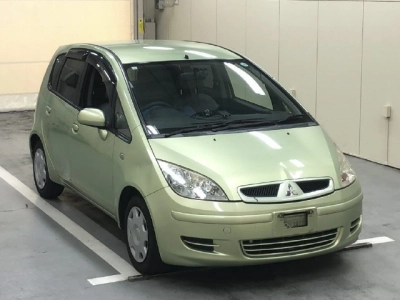 MITSUBISHI COLT