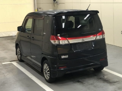 MITSUBISHI DELICA D:2