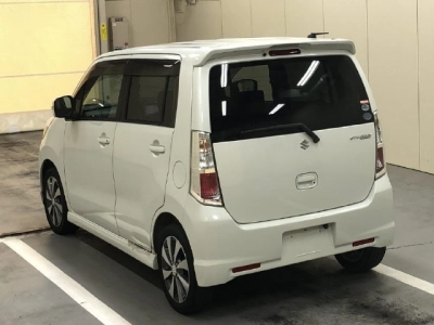 SUZUKI WAGON R STINGRAY