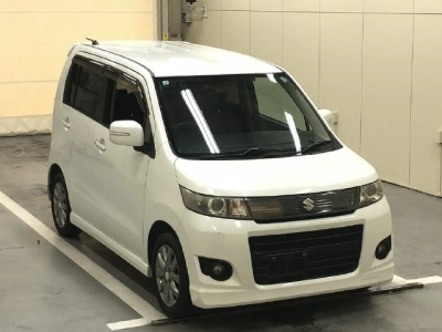 SUZUKI WAGON R STINGRAY