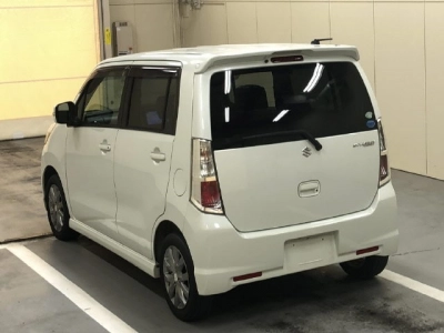 SUZUKI WAGON R STINGRAY