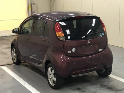 MITSUBISHI I