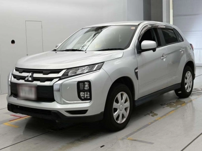MITSUBISHI RVR