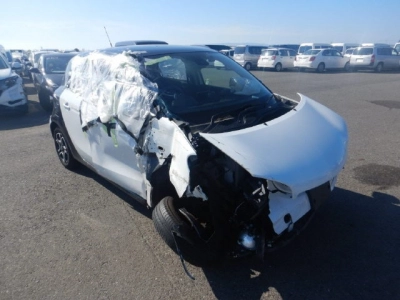 SMART FOURFOUR