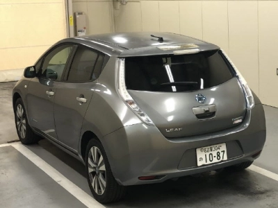 NISSAN LEAF