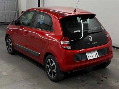 RENAULT TWINGO