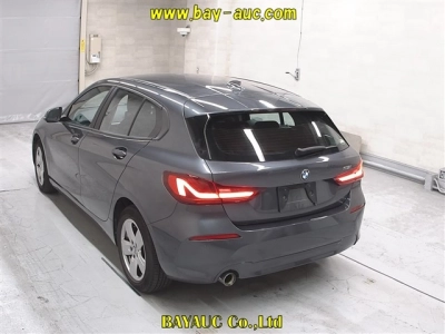 BMW 1 SERIES