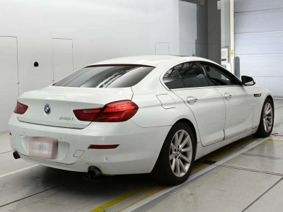 BMW 6 SERIES