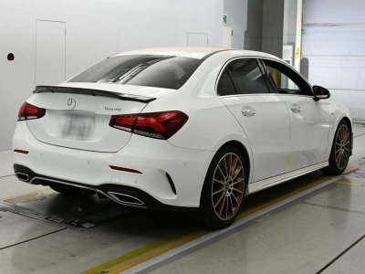 MERCEDES BENZ A CLASS