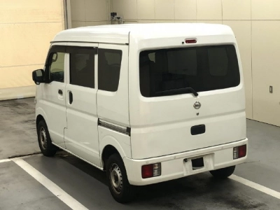 NISSAN NV100 CLIPPER