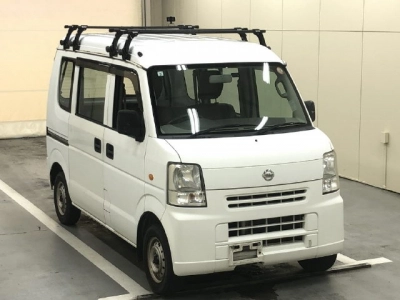 NISSAN NV100 CLIPPER