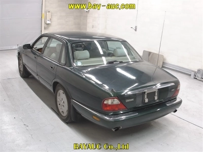 JAGUAR XJ6