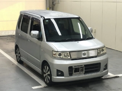 SUZUKI WAGON R STINGRAY