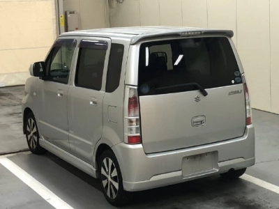 SUZUKI WAGON R STINGRAY
