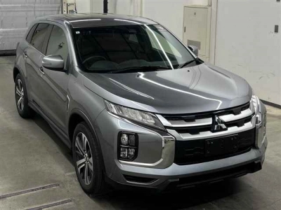 MITSUBISHI RVR