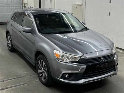 MITSUBISHI RVR