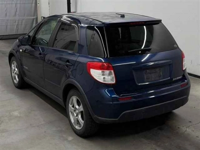 SUZUKI SX4