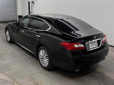NISSAN CIMA
