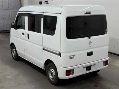 NISSAN NV100 CLIPPER