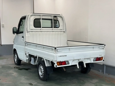 MITSUBISHI MINICAB TRUCK