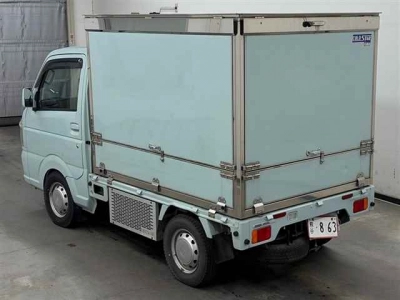 NISSAN NT100 CLIPPER