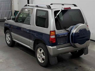 MITSUBISHI PAJERO MINI