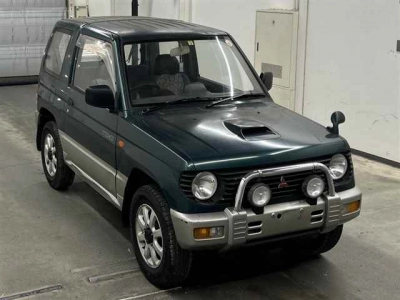MITSUBISHI PAJERO MINI
